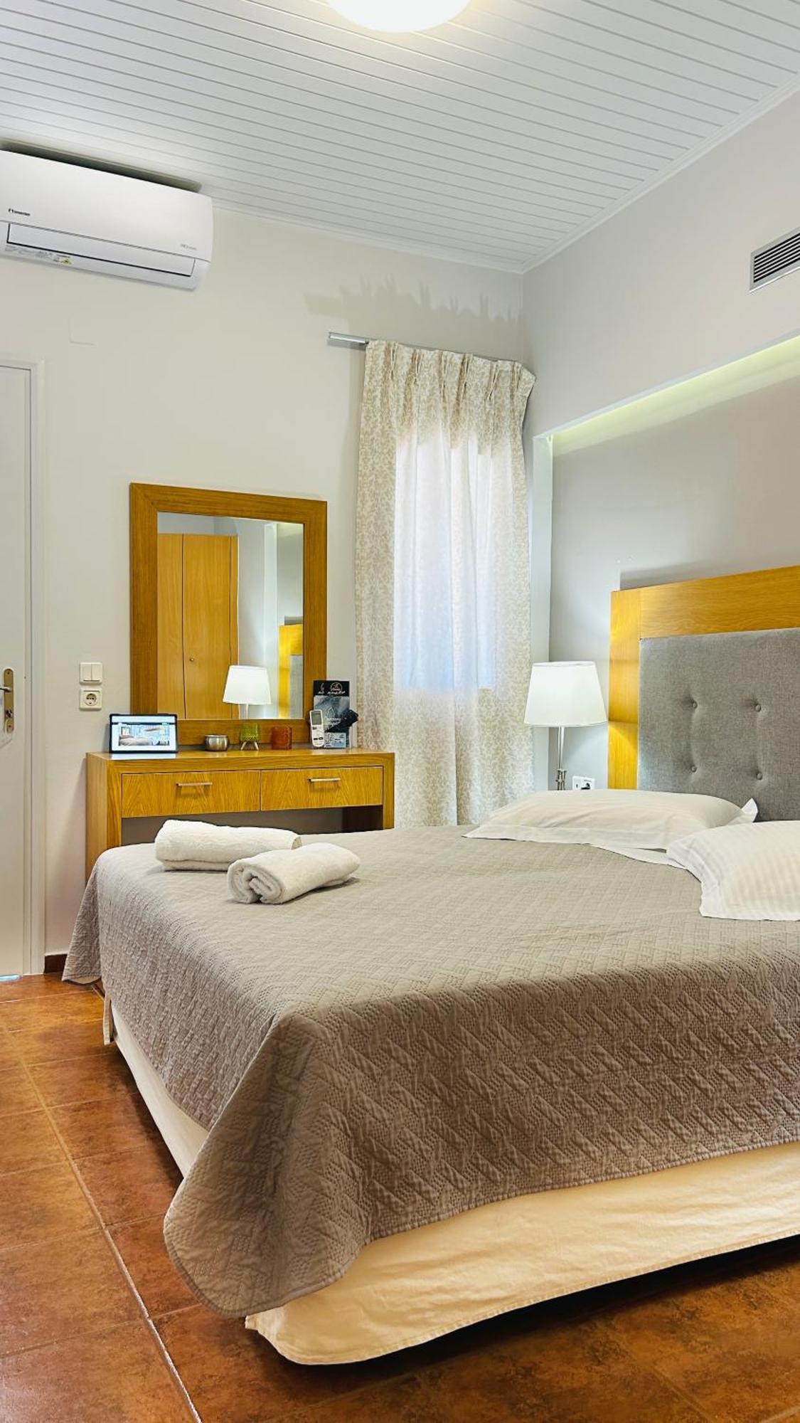 Annaview Apartments & Suites Plakias Esterno foto